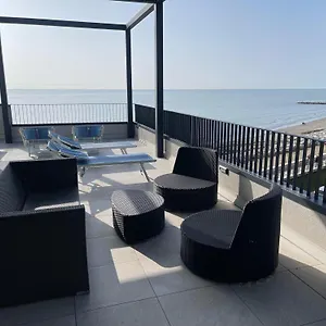 Nuovo Serenissima Frontemare - Agenzia Cocal Apartman
